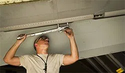 GarageDoorsStore Somerville, NJ 732-475-3088 - garage-door-maintainence-side